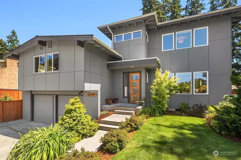 13618 119th Ave NE, Kirkland, WA 98034