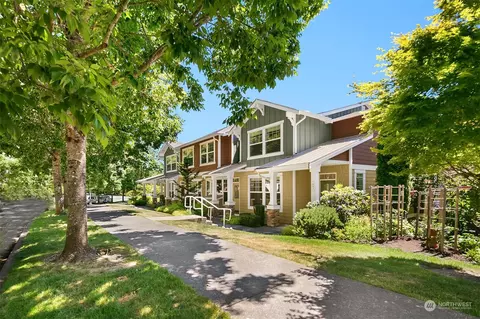 35327 SE Kinsey St #601, Snoqualmie, WA 98065