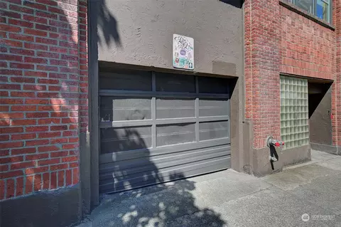 Exterior - 417 E Pine St #403, Seattle, WA 98122 photo 2 of 2