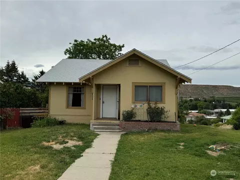 204 S Antwine, Tonasket, WA 98855