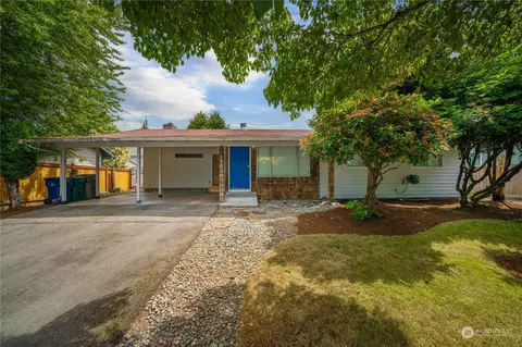 12828 84th Ave NE, Kirkland, WA 98034