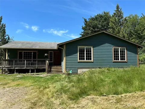 15718 240th St E, Graham, WA 98338