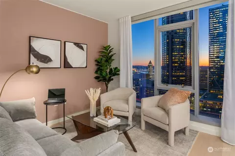800 Columbia St #503, Seattle, WA 98104