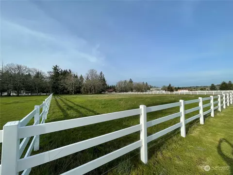 4804 266th St E, Spanaway, WA 98387