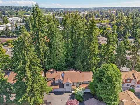 20806 72nd Ave W #2, Edmonds, WA 98026
