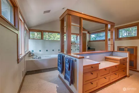 770 Double Cove Rd, Eastsound, WA 98245 photo 25