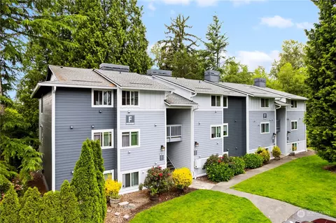 14106 NE 181st Pl #F104, Woodinville, WA 98072