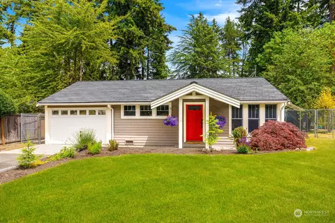 17560 8th Ave NE, Shoreline, WA 98155