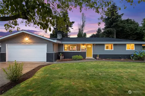 20817 101st Ave SE, Kent, WA 98031