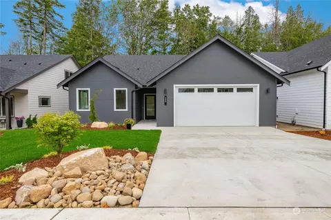 359 Oleander Dr, Blaine, WA 98230