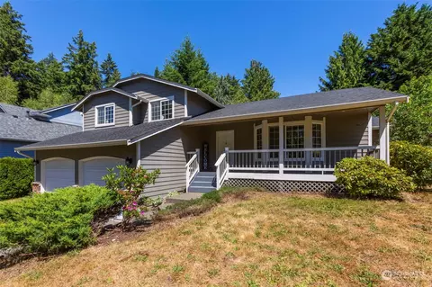 8611 66th Ave E, Puyallup, WA 98371