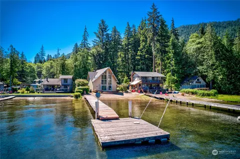 35209 Lucky Ln, Mount Vernon, WA 98274