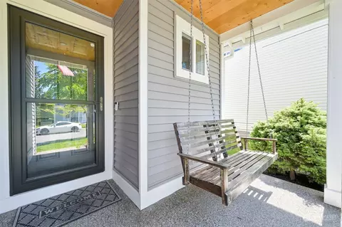 Exterior - 522 Ruby Peak Ave, Mount Vernon, WA 98273 photo 3 of 8