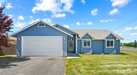 307 N Benton St, Kittitas, WA 98934