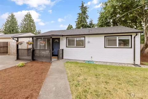 827 SW 304th St, Federal Way, WA 98023