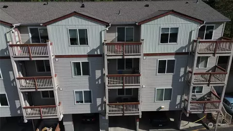 620 NE Kamiaken St, Pullman, WA 99163 photo 2