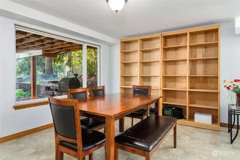 Dining - 7211 Beverly Blvd, Everett, WA 98203 photo 2 of 2