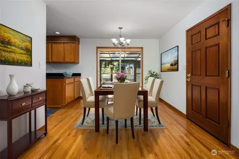 Dining - 7211 Beverly Blvd, Everett, WA 98203 photo 1 of 2