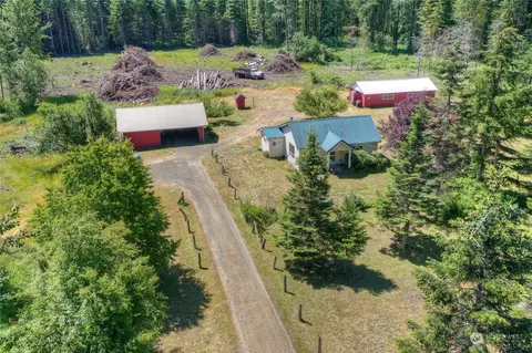 6141 W Skokomish Valley Rd, Shelton, WA 98584
