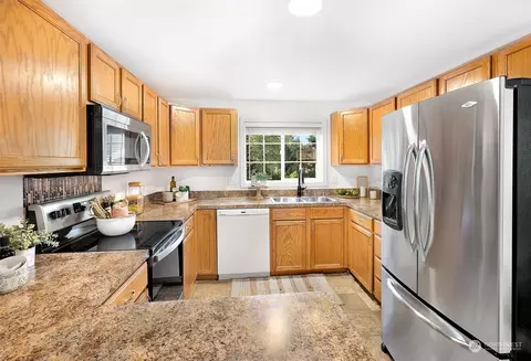 17905 Circle Dr, Bothell, WA 98011 photo 26