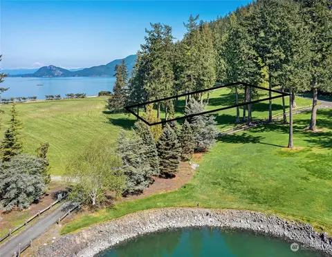 155 Driftwood Dr, Blakely Island, WA 98222