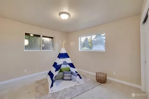 5703 Broadway Ave SE, Everett, WA 98203 photo 15