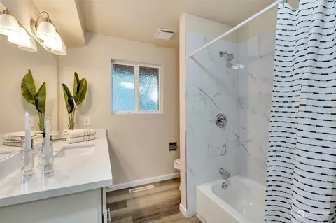 5703 Broadway Ave SE, Everett, WA 98203 photo 9
