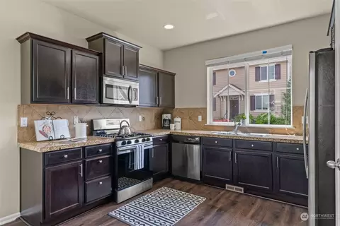 Kitchen - 3833 183rd Pl SE, Bothell, WA 98012 photo 1 of 2