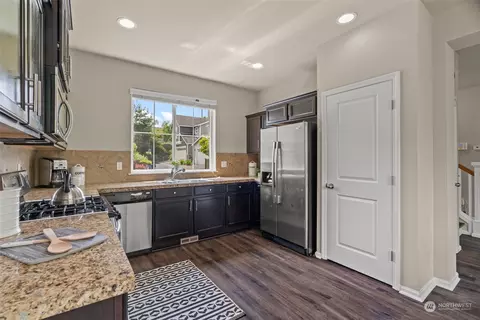 Kitchen - 3833 183rd Pl SE, Bothell, WA 98012 photo 2 of 2