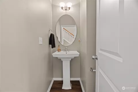 Entry Way - 3833 183rd Pl SE, Bothell, WA 98012 photo 2 of 2