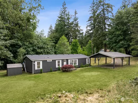 2505 S Flower Ave, Port Orchard, WA 98366