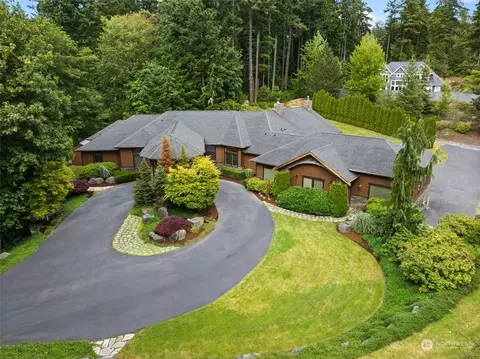 7813 81st Ave NW, Gig Harbor, WA 98335