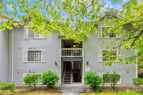 7453 Newcastle Golf Club Rd #C205, Newcastle, WA 98059