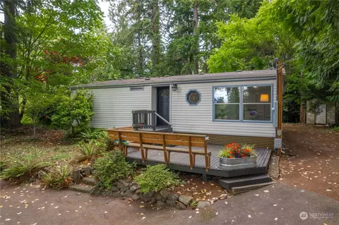 1524 Bertha Ave NW, Bremerton, WA 98312
