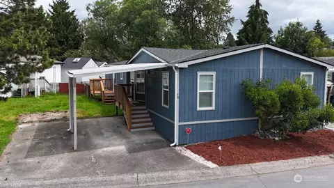 704 87th Ave NE #70, Lake Stevens, WA 98258