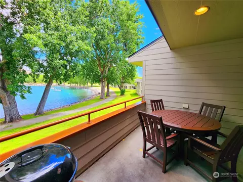 1 Beach 582-q, Manson, WA 98831