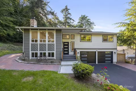 21314 Pioneer Way, Edmonds, WA 98026