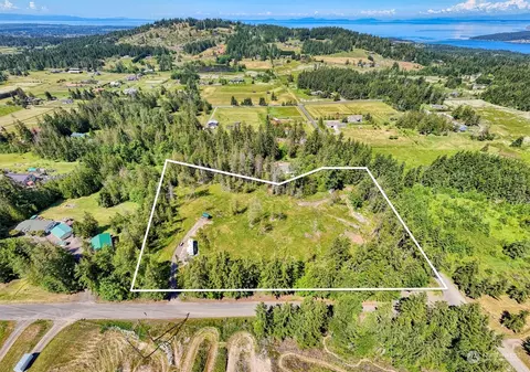 214 Johnson Creek Rd, Sequim, WA 98382