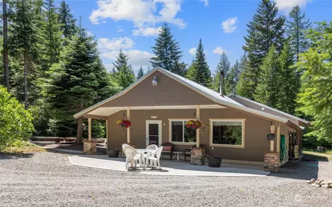 251 Chelan Ln, Cle Elum, WA 98922