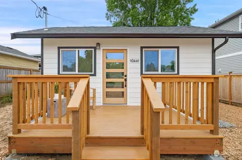 10441 2nd Ave SW, Seattle, WA 98146