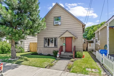 608 S Pacific, Kelso, WA 98626