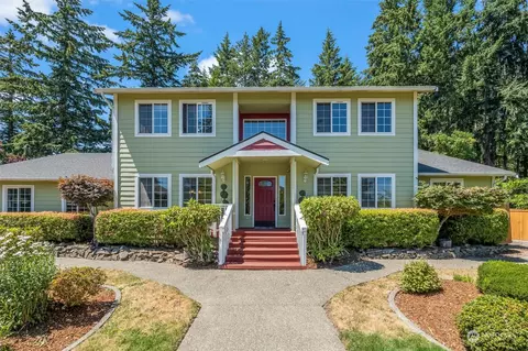 1542 12th Ln, Fox Island, WA 98333