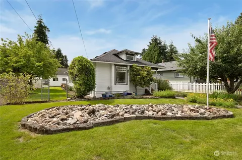 422 S Sams St, Monroe, WA 98272