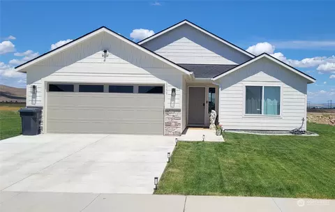 1170 7th Ave NE, Ephrata, WA 98823