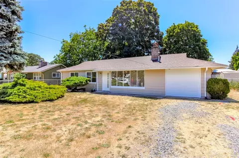1102 118th St S, Tacoma, WA 98444