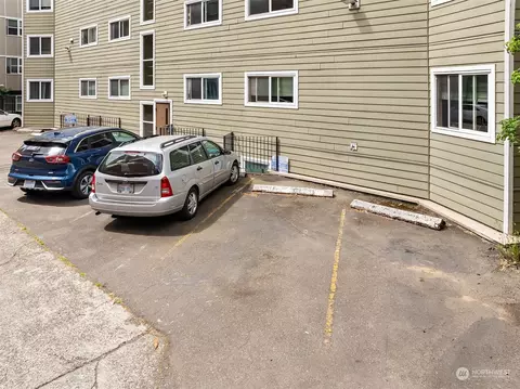 308 Summit Ave E #406, Seattle, WA 98102 photo 15