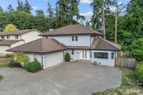 3817 S 255th Pl, Kent, WA 98032