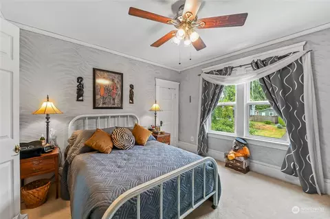 Bedroom - 2518 Baker Ave, Everett, WA 98201 photo 1 of 5