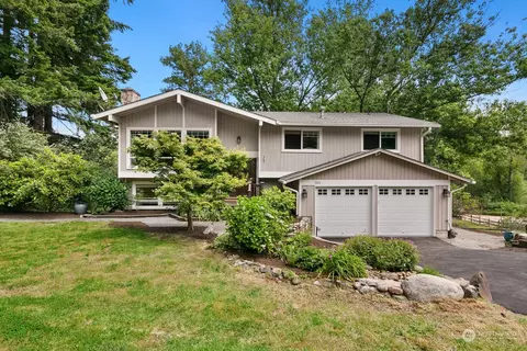 Exterior - 23211 3rd Ave SE, Bothell, WA 98021 photo 3 of 18