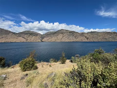0 Sapphire Ln, Chelan, WA 98816